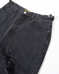 DISTRESSED BLACK BAGGY DENIM